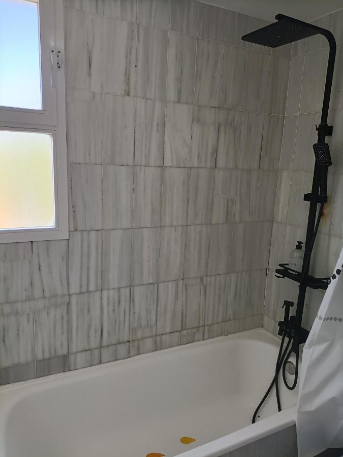 Suites Center Recinto Ferial Fuengirola Exterior foto