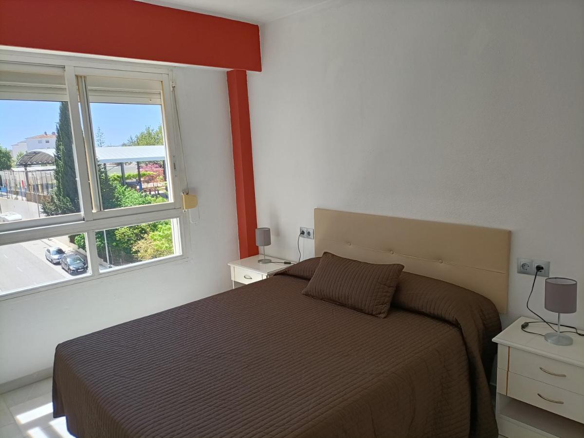 Suites Center Recinto Ferial Fuengirola Exterior foto